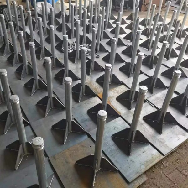 路桥鑫亿呈沉降板生产